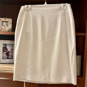 Vintage Louben Ivory Skirt W14” H19” L21”